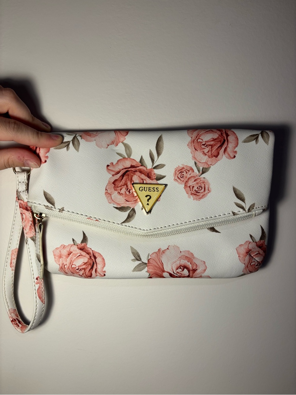 GUESS White Floral Wristlet Clutch